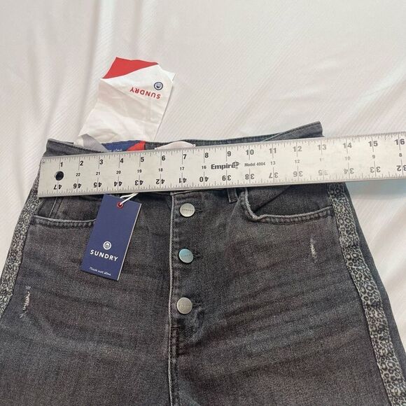 NWT Anthropologie Sundry Leopard Trimmed Ultra High Rise Straight Jeans Size 27 - Picture 5 of 15